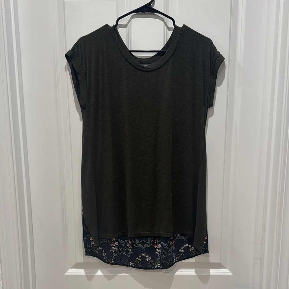 Kaileigh Olive Green Short Sleeve Tee with Floral Back